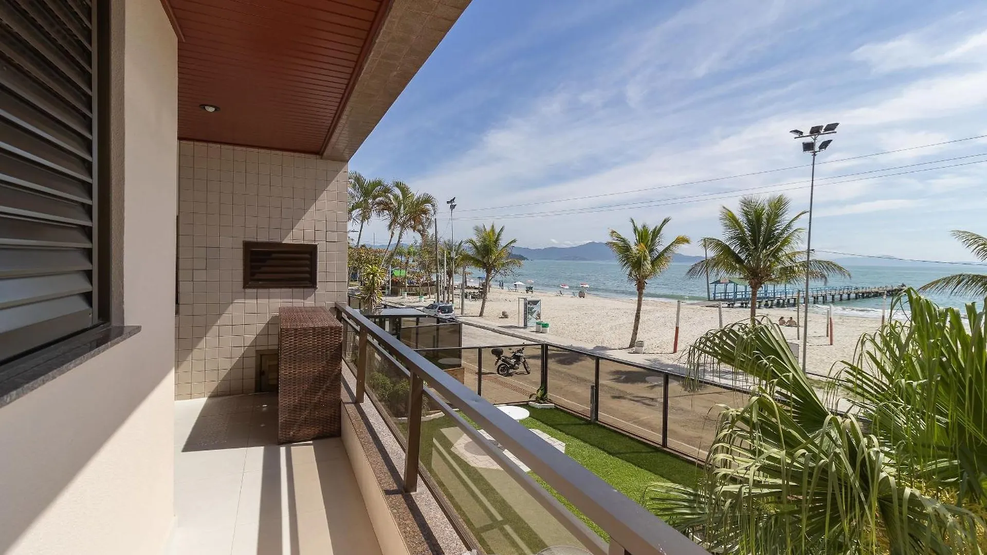 Ilh - Apartamentos Na Beira Do Mar De Canasvieiras Floripa-Sc Florianópolis Brasil
