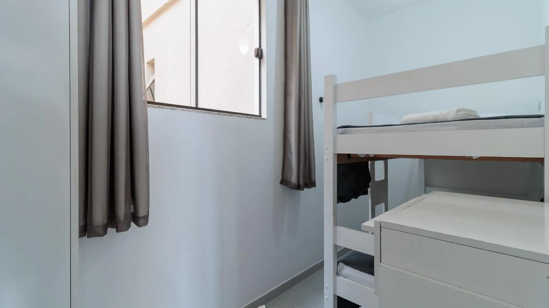 Ilh - Apartamentos Na Beira Do Mar De Canasvieiras Floripa-Sc Florianópolis Brasil